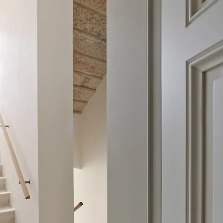 Dialogue Boutique Hotel *