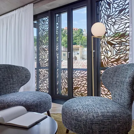 Dialogue Boutique Hotel *